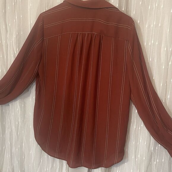 Ann Taylor Popover Tunic Burgundy Brick Red Plaid Lightweight Blouse Size Medium - Picture 9 of 14